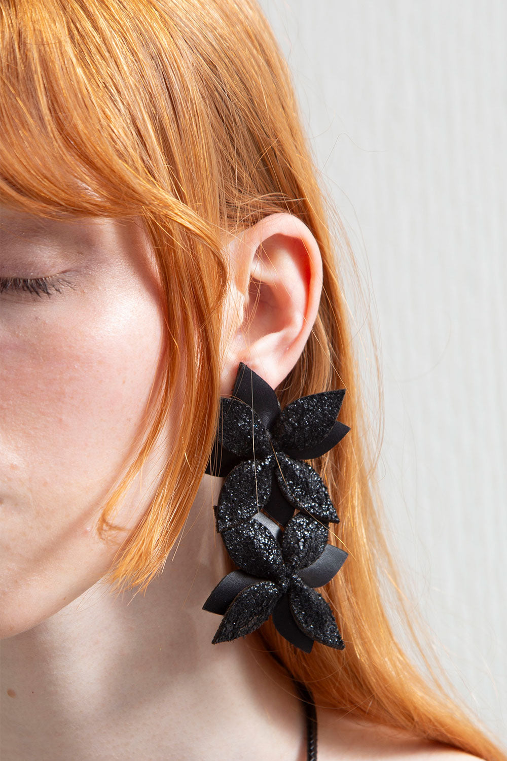 Pendientes Isabella Flor - Negro