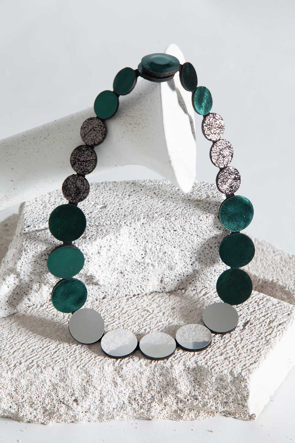 Collar Sarah's Dream - Plata/Peltre/Verde
