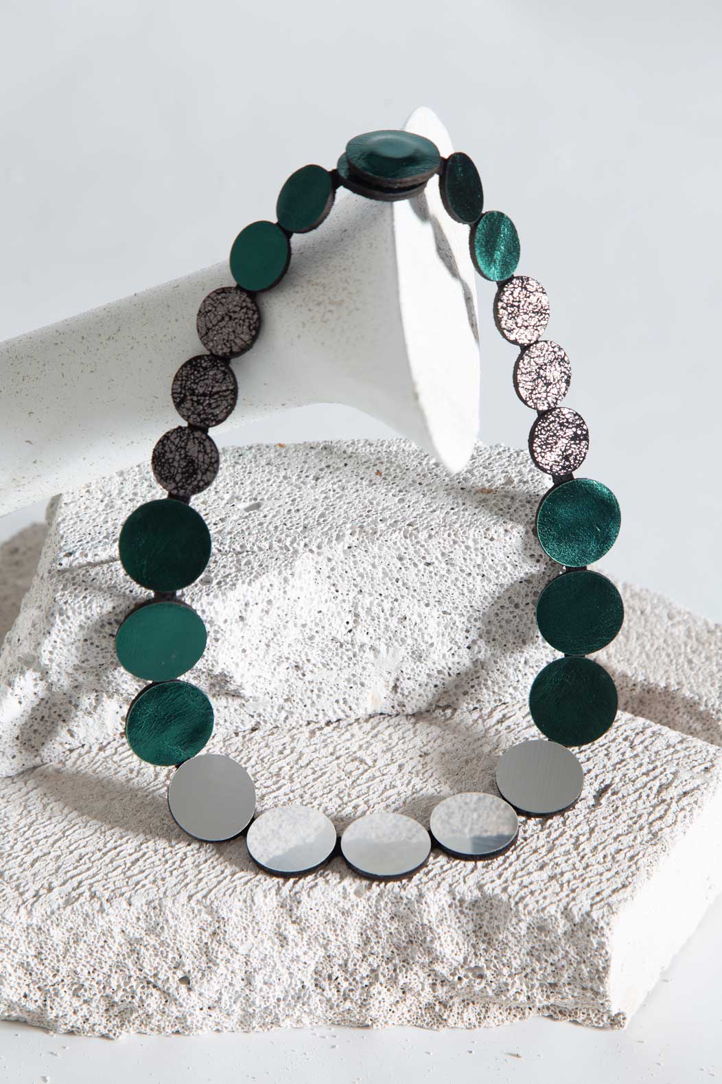 Collar Sarah's Dream - Plata/Peltre/Verde
