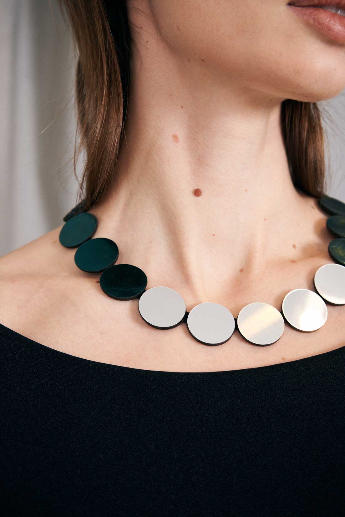 Collar Sarah's Dream - Plata/Peltre/Verde