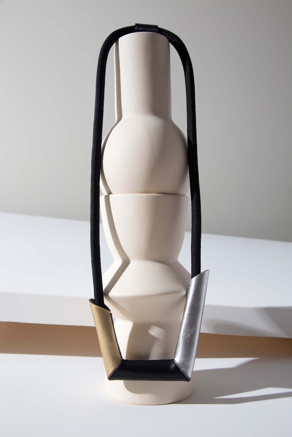 Collar Tube U - Plata/Negro/Oro