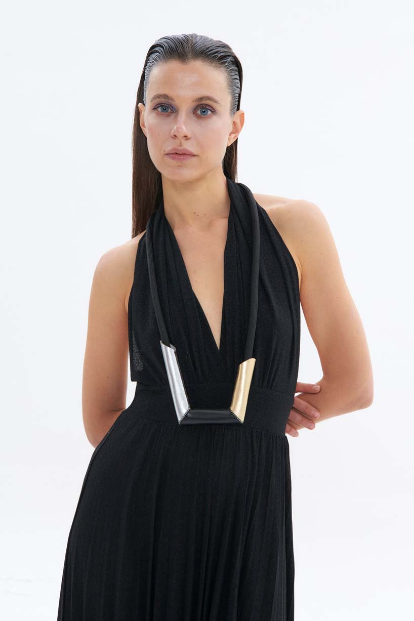 Collar Tube U - Plata/Negro/Oro