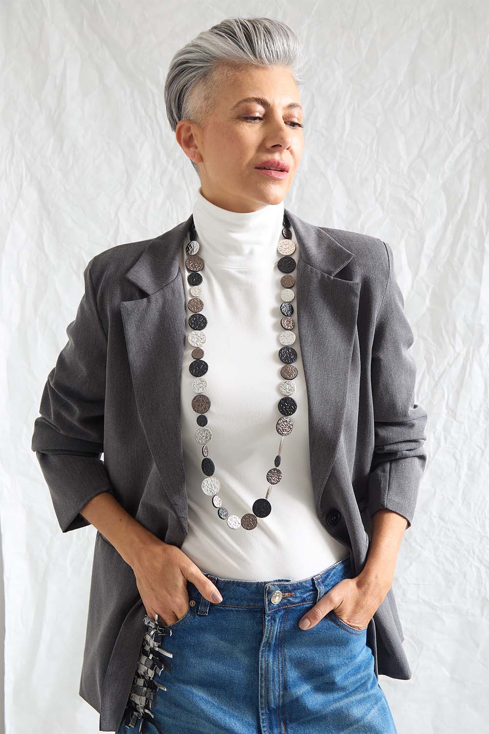 Collar Yayoi Dots Largo - Plata/Negro/Peltre