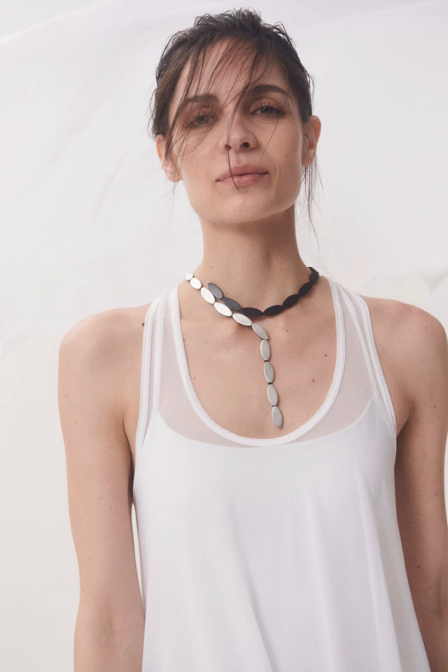 Collar Emma Y - Plata/Negro