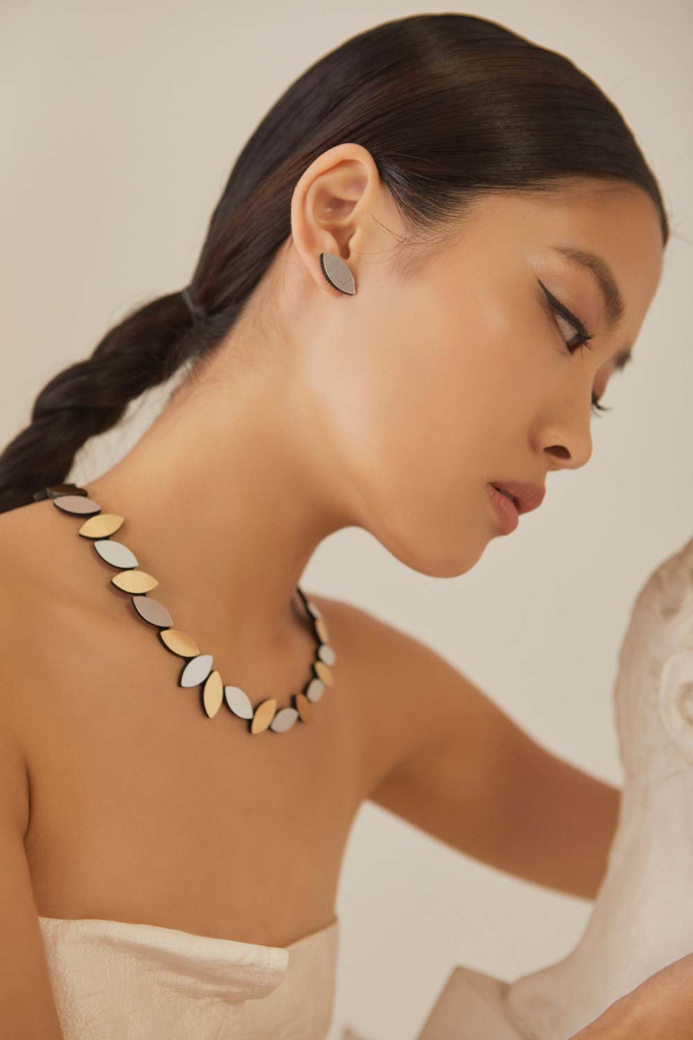 Collar Kate Leaves Redondo - Plata/Oro