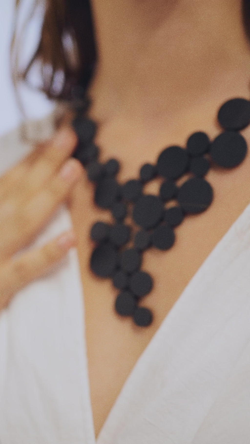 Collar Abstraction V - Negro