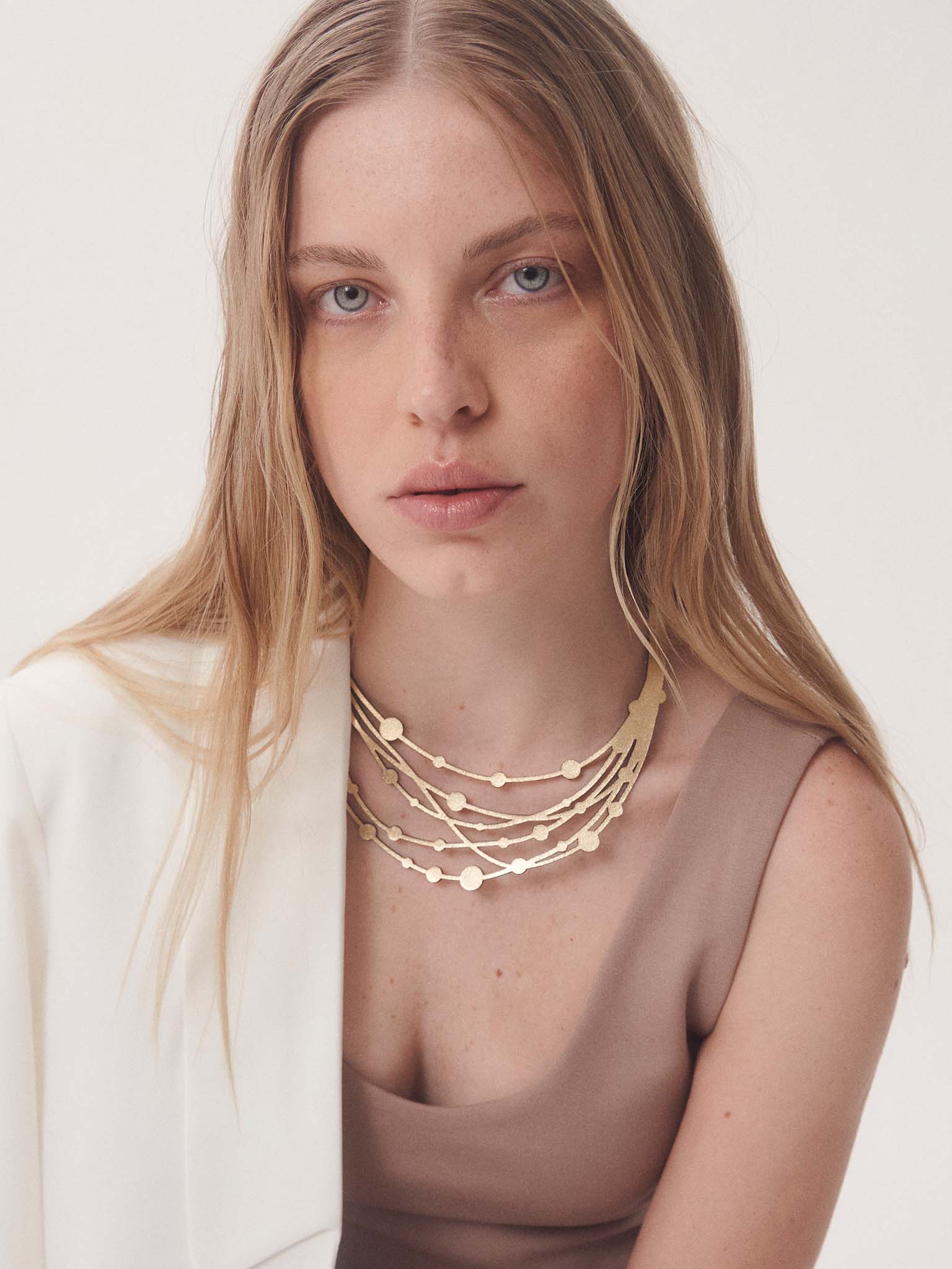 Collar Victoria Threads - Oro
